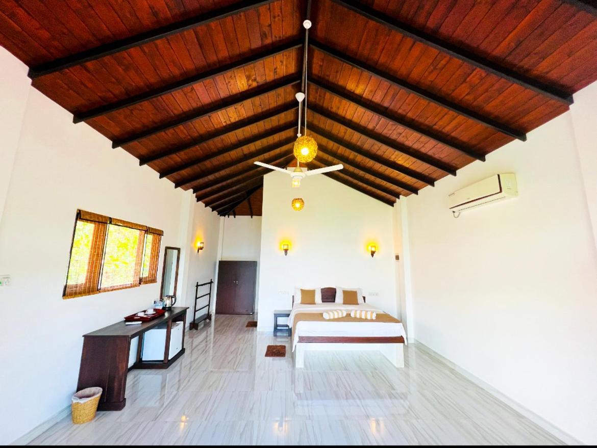 Ashansa Lagoon Resort Tangalle Exterior foto